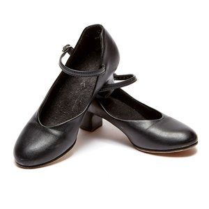 Capezio Jr Footlight Character Dance Shoes size4M gently used great condition